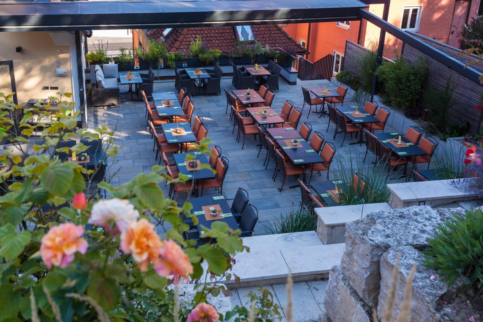 Hotel-Gasthof Zur Sonne พัพเพนไฮม์ ภายนอก รูปภาพ