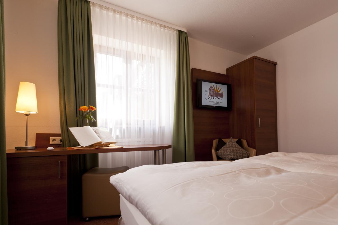 Hotel-Gasthof Zur Sonne พัพเพนไฮม์ ภายนอก รูปภาพ
