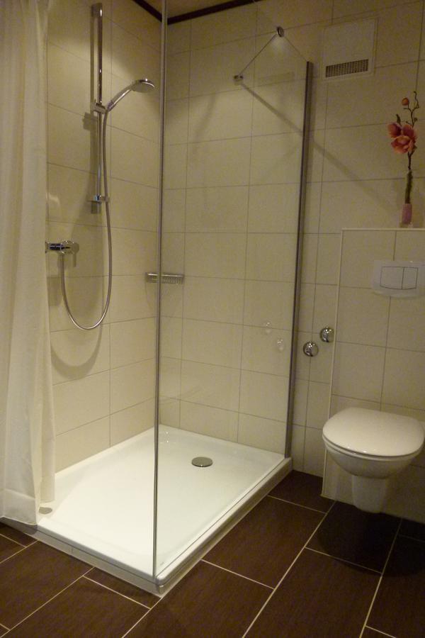 Hotel-Gasthof Zur Sonne พัพเพนไฮม์ ภายนอก รูปภาพ