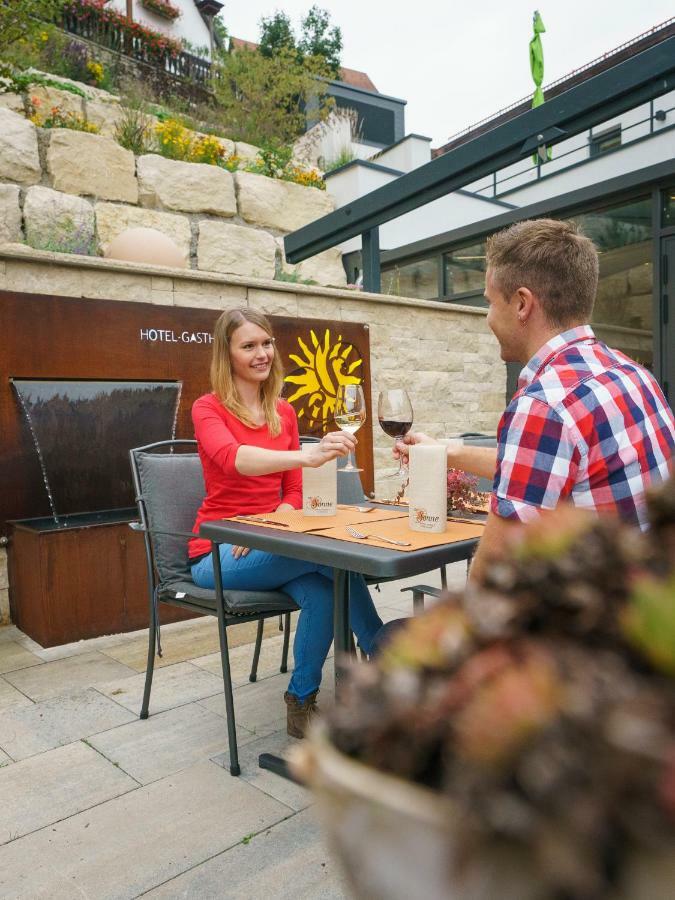 Hotel-Gasthof Zur Sonne พัพเพนไฮม์ ภายนอก รูปภาพ